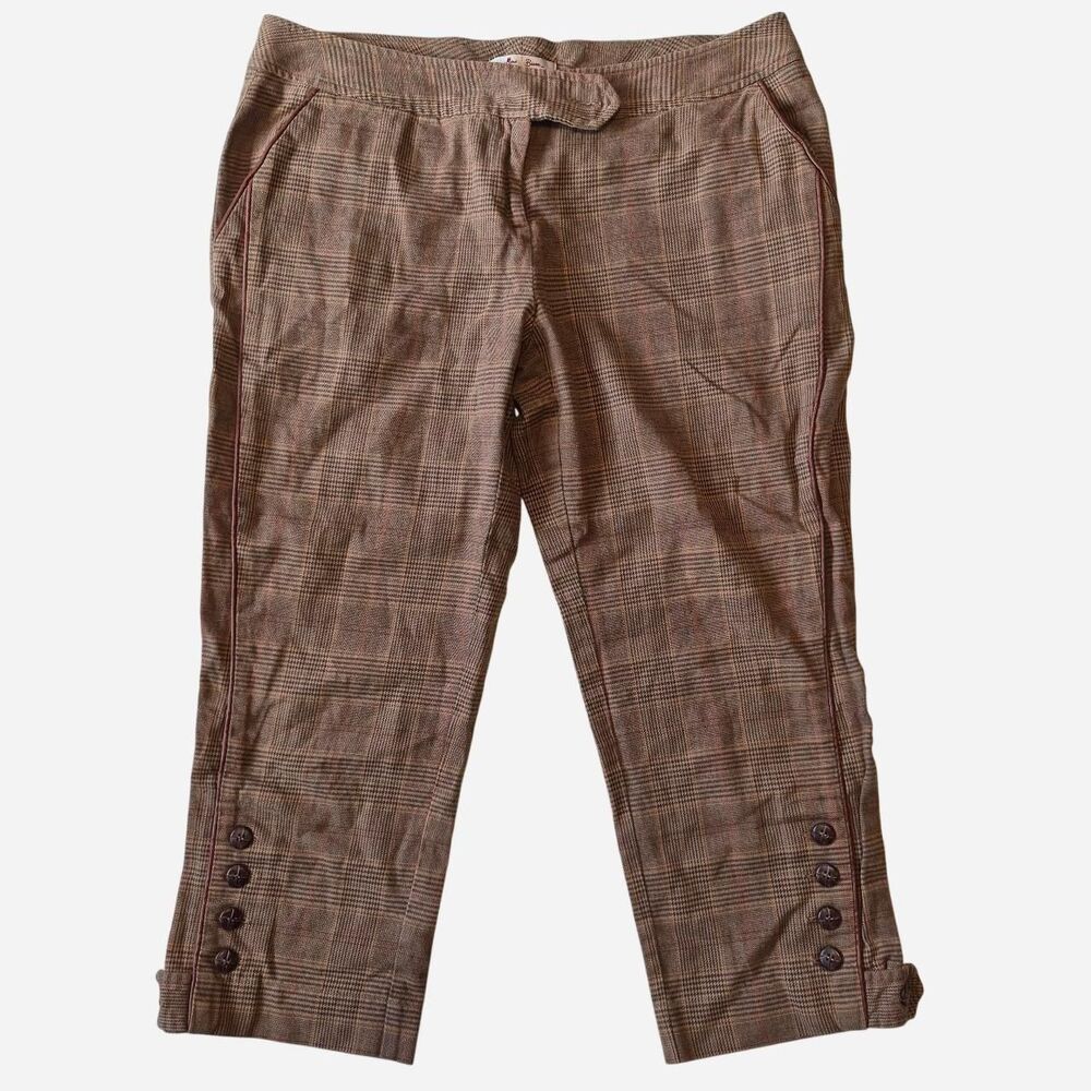 Miss Bisou Women's Brown plaid Capri shorts Size 5